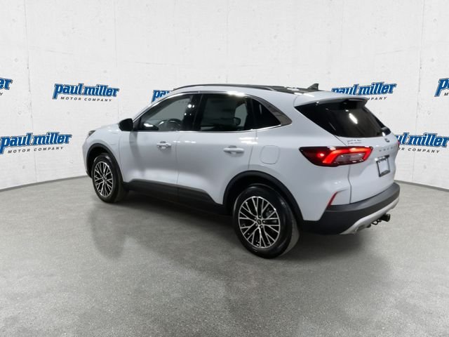 2025 Ford Escape Plug-in hybrid PHEV - Photo 9