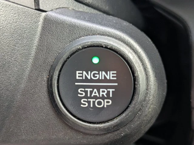 Used 2024 Azure Gray Metallic Ford Lariat image 27