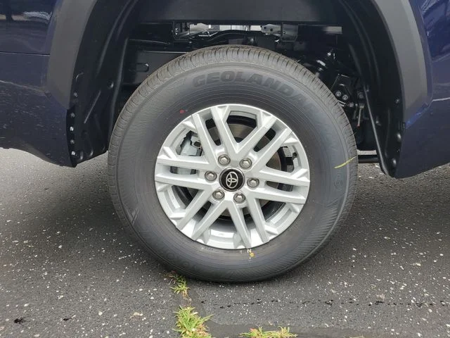 New 2026  Toyota SR5 image 5