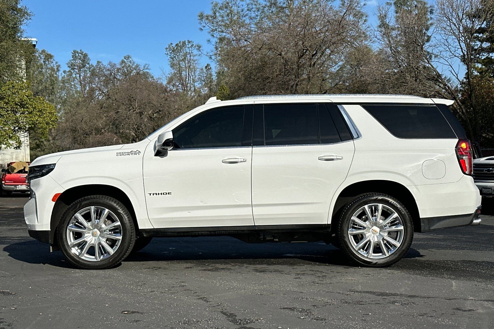 Used 2023 Summit White Chevrolet High Country image 8