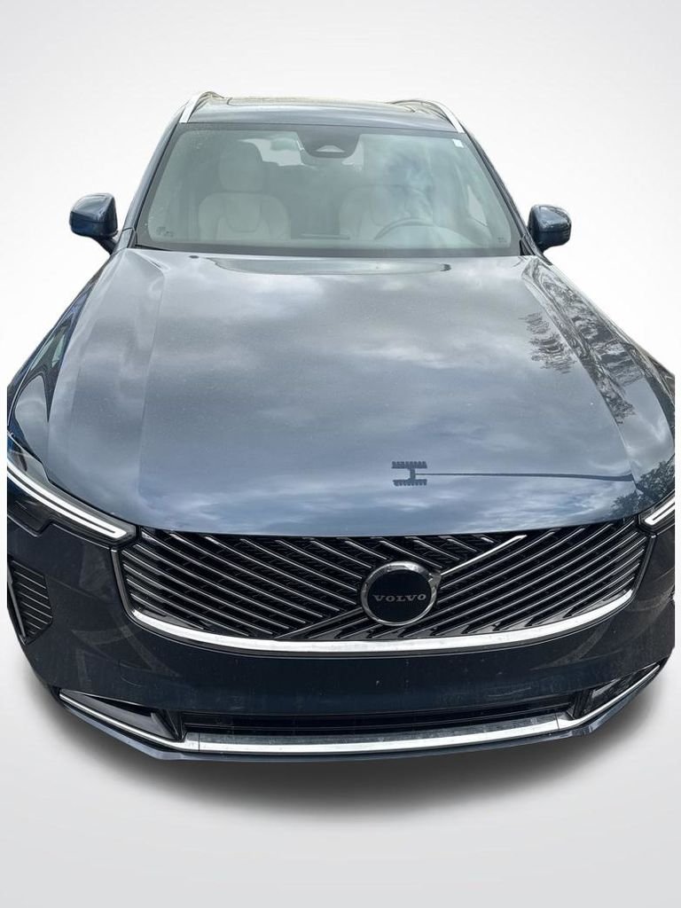 Used 2025 Volvo XC90 Core with VIN YV4H60PA9S1374875 for sale in Roswell, GA