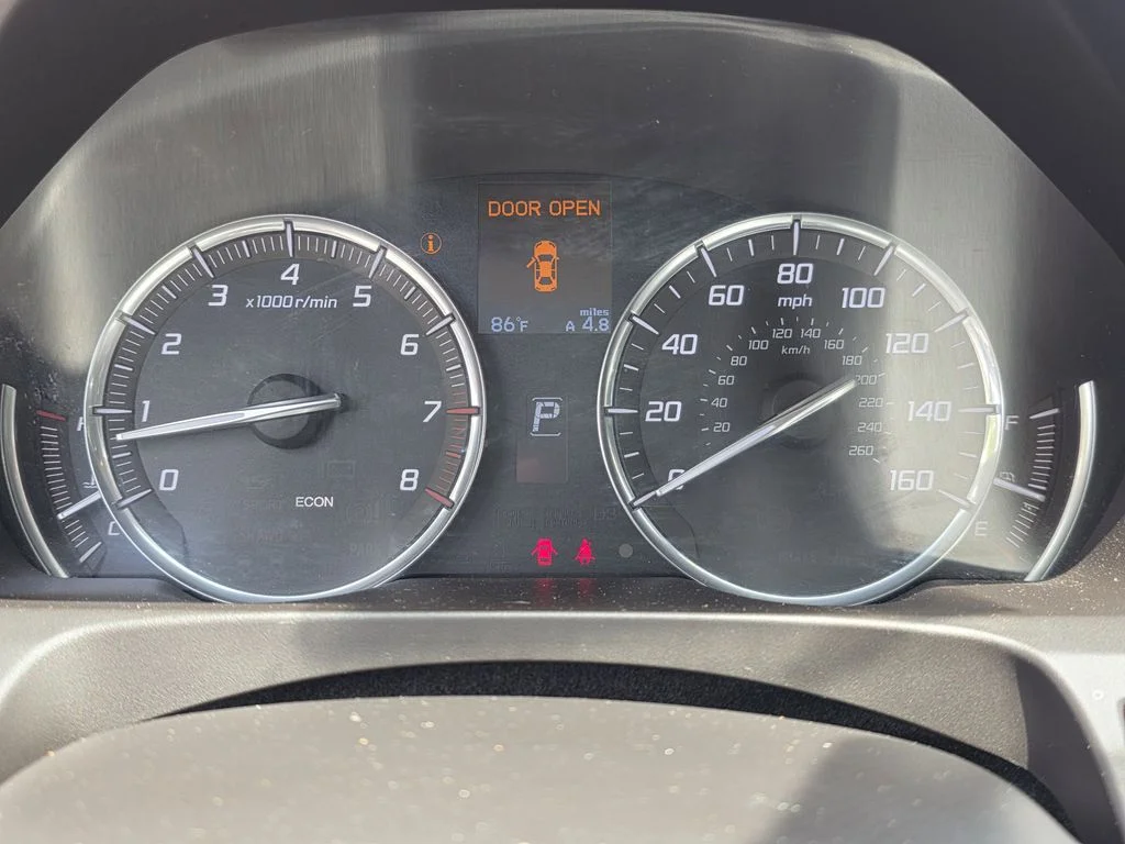 Used 2016 Black Acura V6 image 26