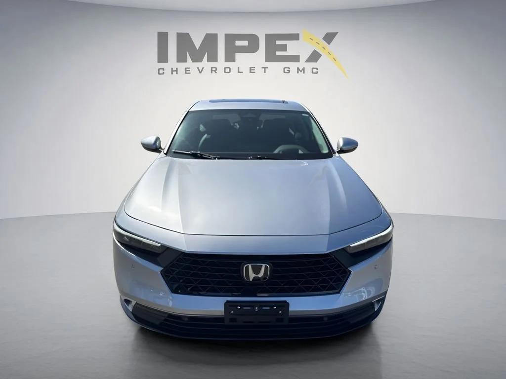 Used 2023 Silver Honda Touring image 8