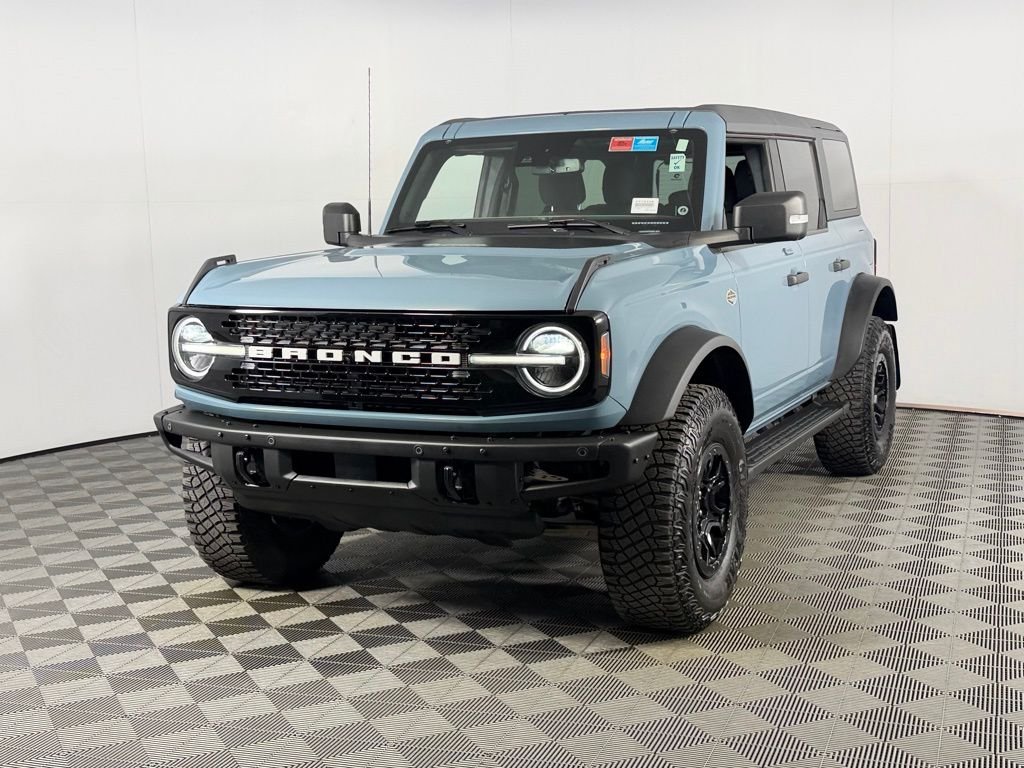 Used 2023 Blue Ford Wildtrak image 3