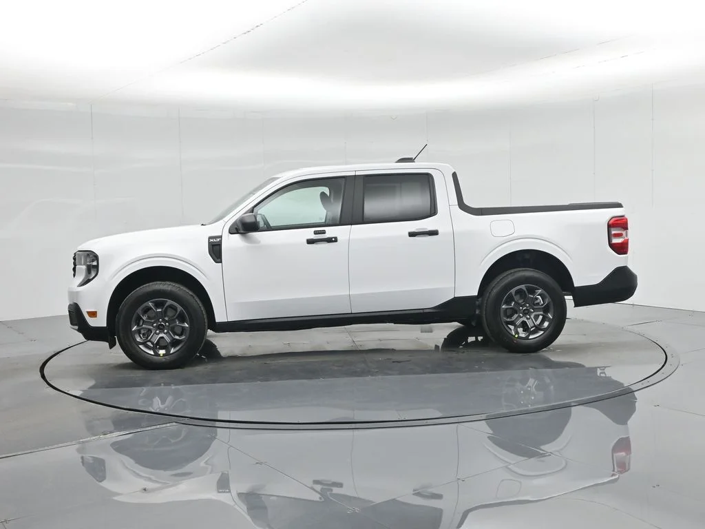 New 2026 White Ford XLT image 27