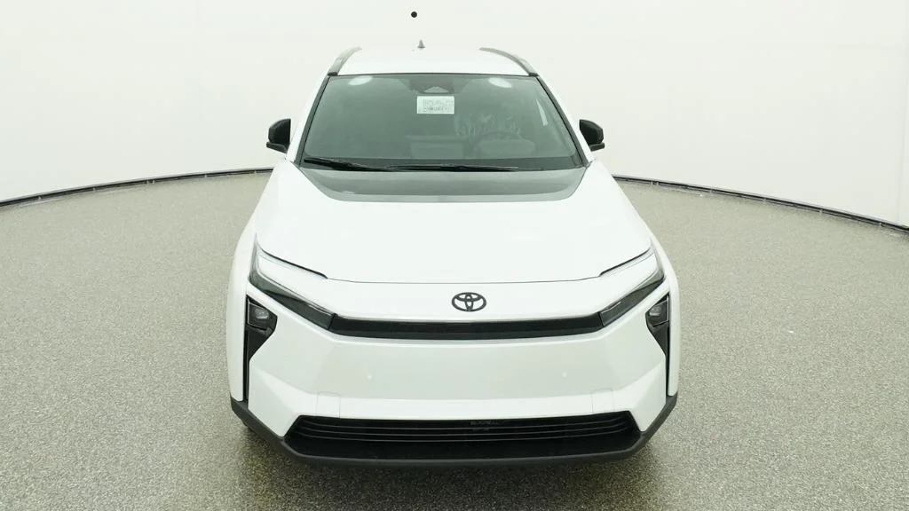 New 2026 Wind Chill Pearl Toyota XLE image 51
