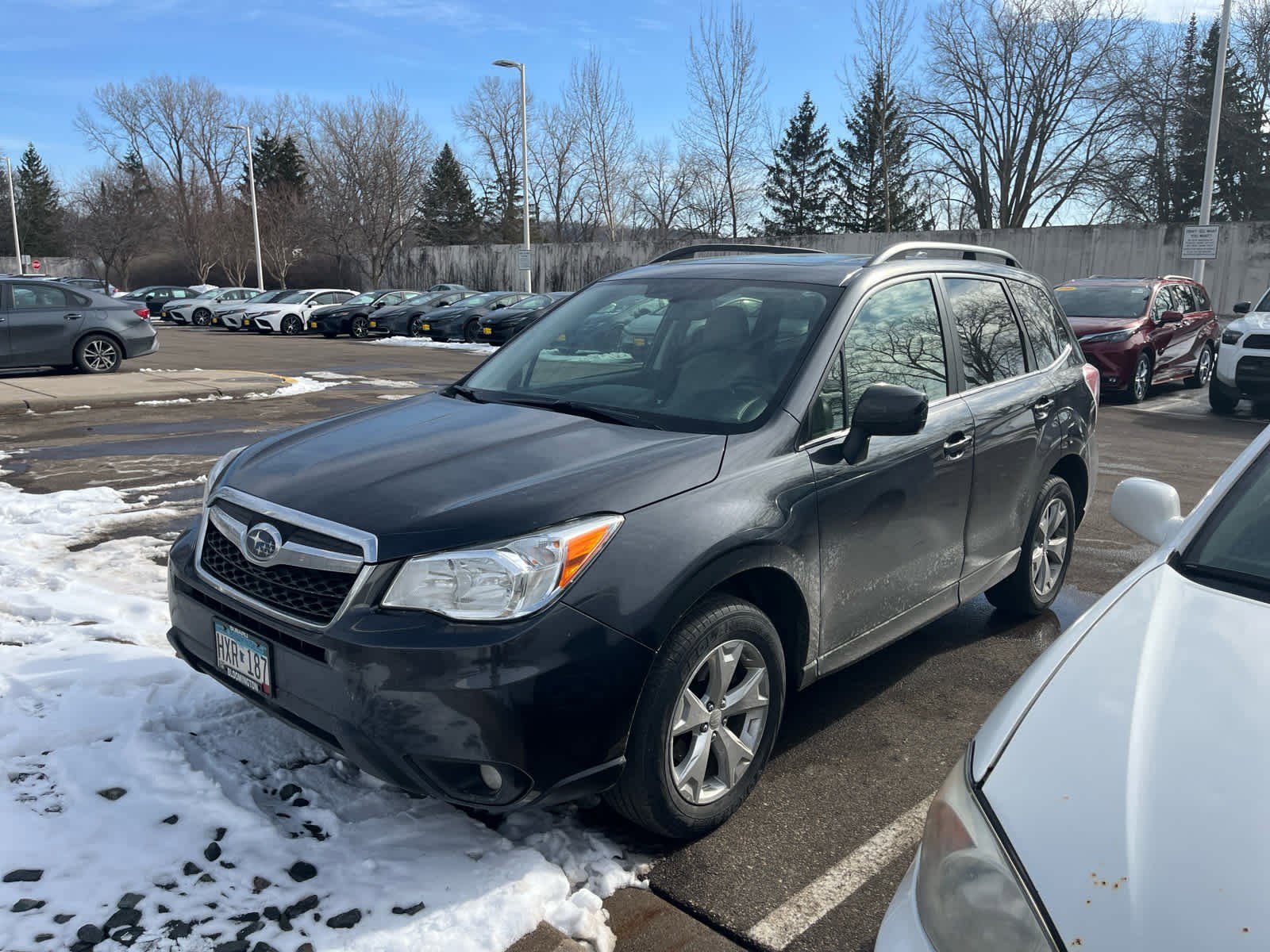 Used 2016 Subaru Forester i Limited with VIN JF2SJAHC4GH533430 for sale in Golden Valley, Minnesota