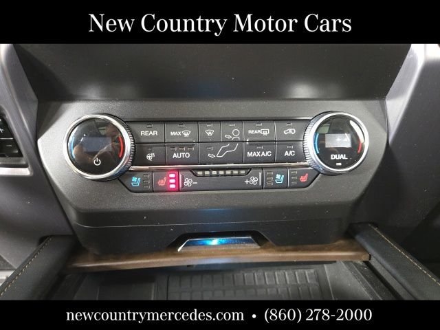 Used 2019 White Ford Platinum image 28