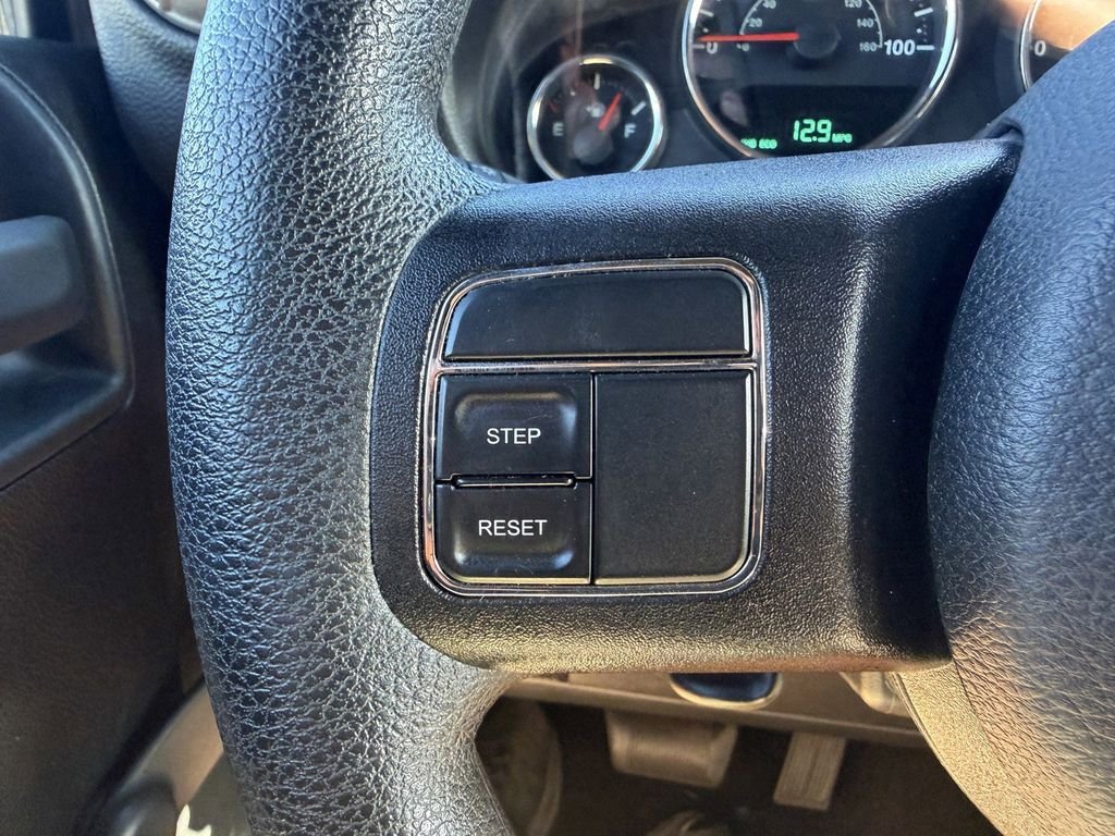 Used 2016 Granite Crystal Clearcoat Metallic Jeep Unlimited Sport image 30
