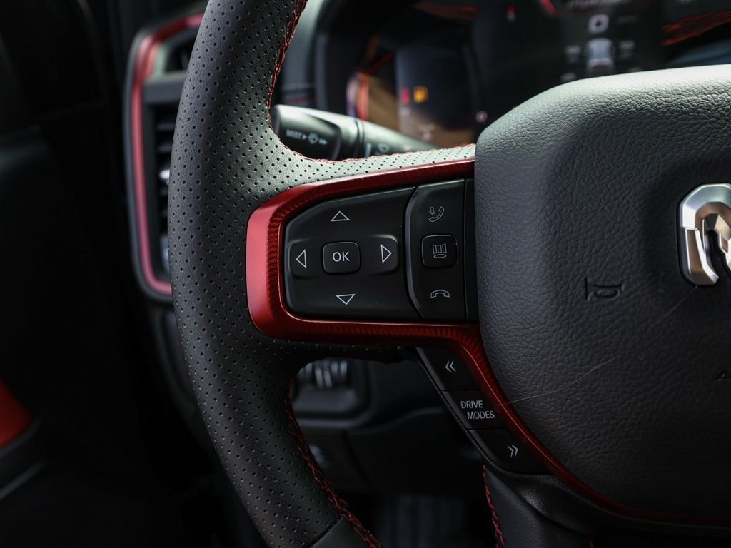 New 2026 Diamond Black Crystal Pearl-Coat Exterior Paint RAM Rebel image 24