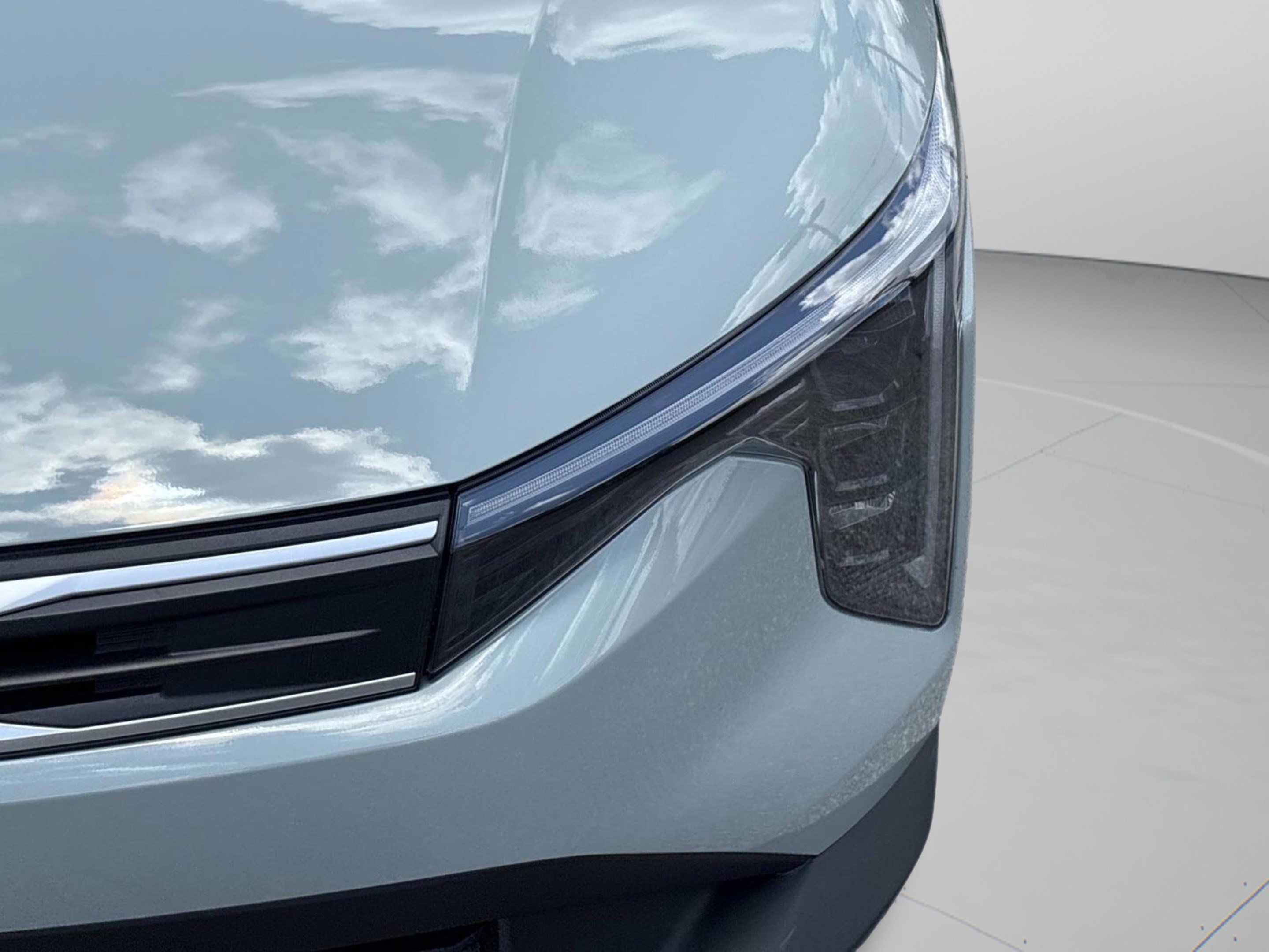 New 2026 Morning Haze Kia LXS image 10