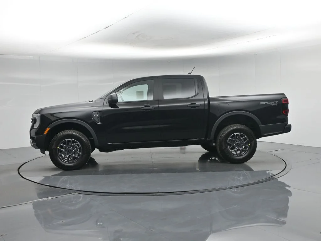New 2026 Black Ford XLT image 26