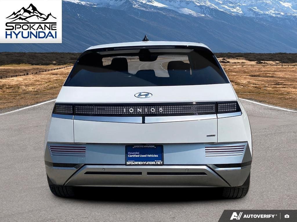 Certified Used 2024 Atlas White Hyundai Limited image 4