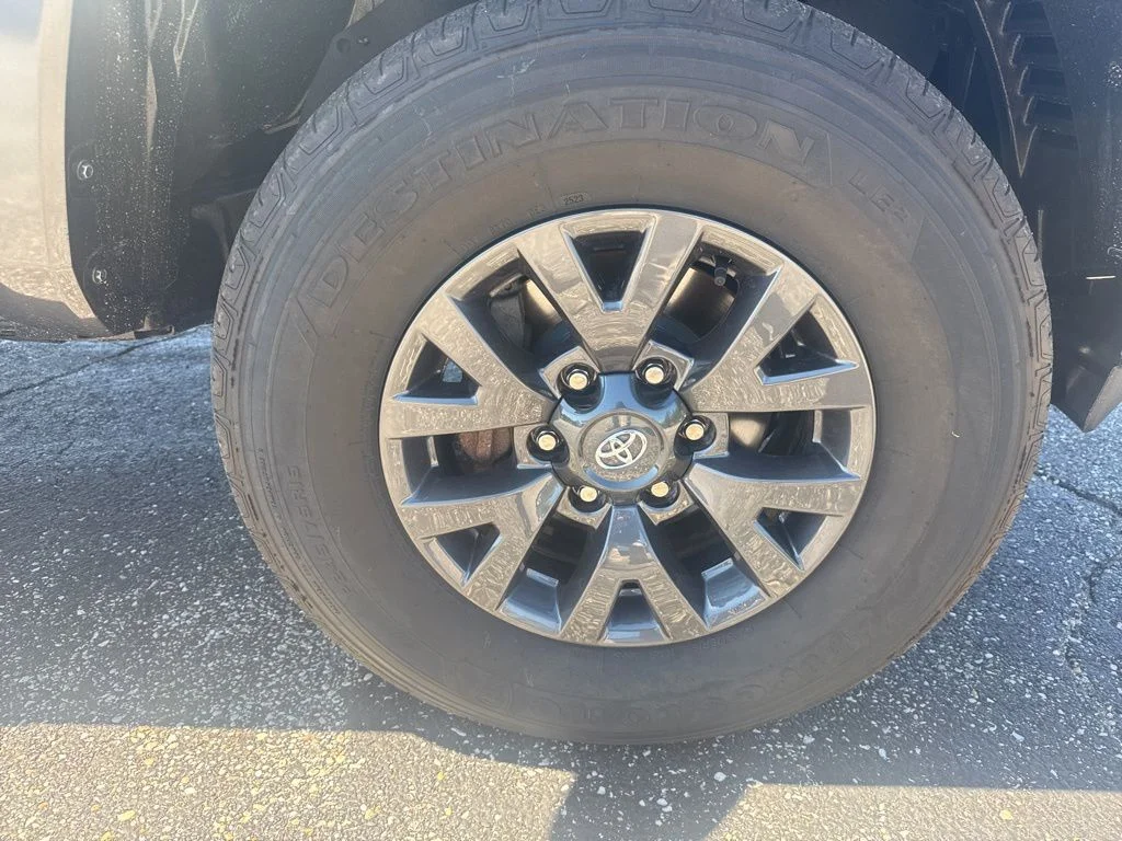 2023 Toyota Tacoma SR5 - Photo 21
