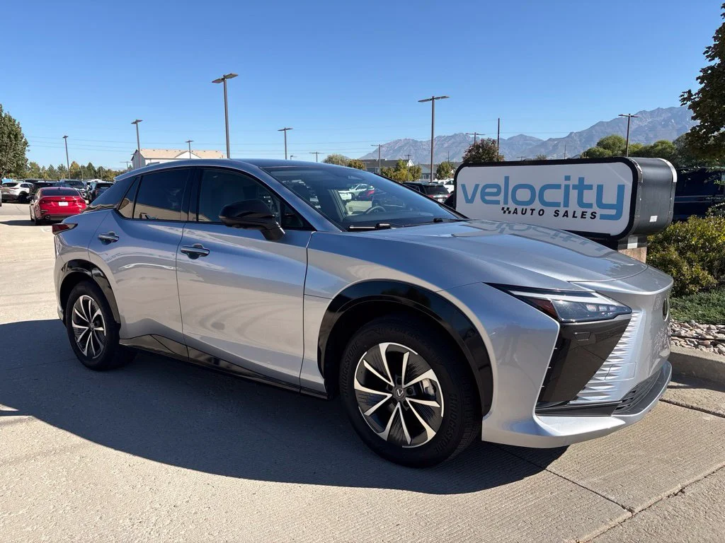 2023 Lexus RZ