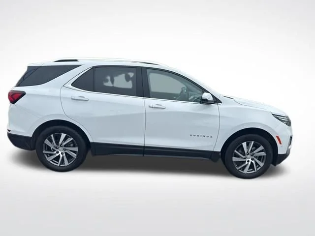 Used 2024 Summit White Chevrolet Premier image 6