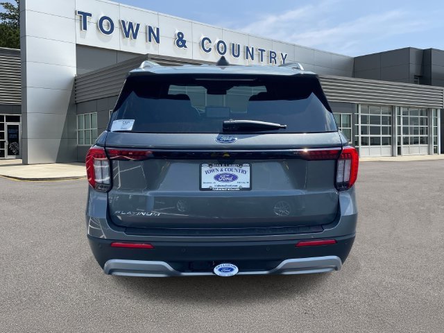 New 2026 Carbonized Gray Metallic Ford Platinum image 3