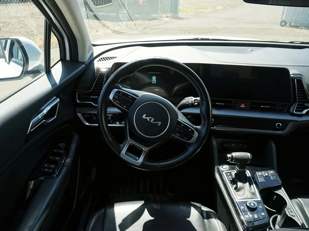 2023 Kia Sportage EX - Photo 16