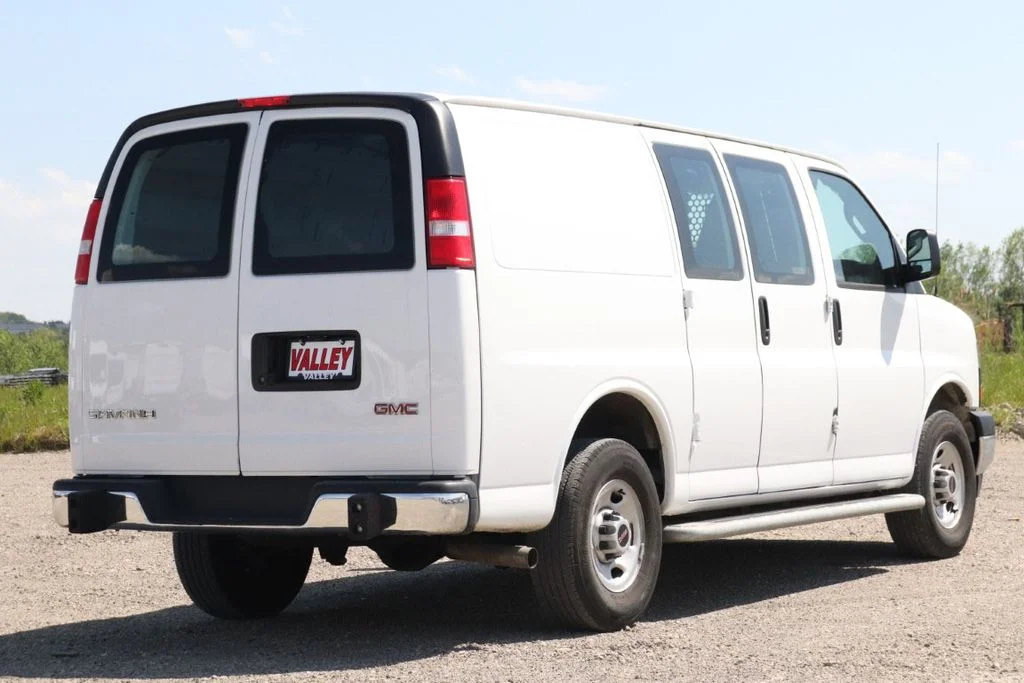 Used 2024 Summit White GMC Work Van image 8