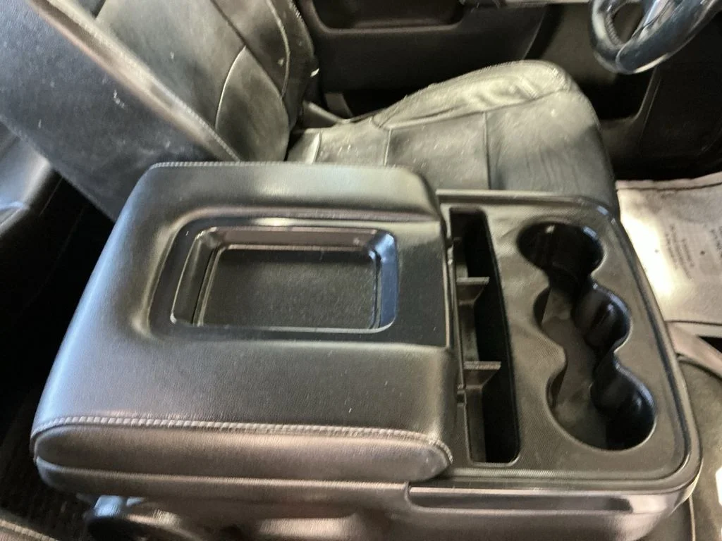 Used 2016 White Chevrolet LT image 27