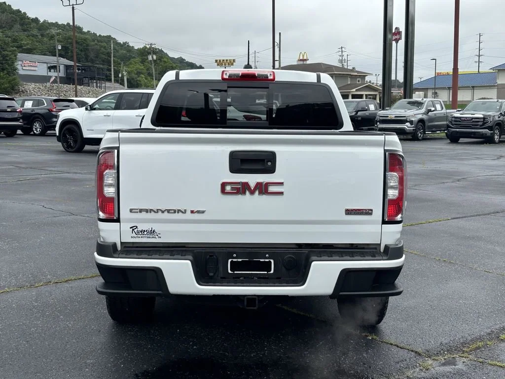 Used 2018 SUMMIT WHITE GMC 4WD All Terrain w/Cloth image 8