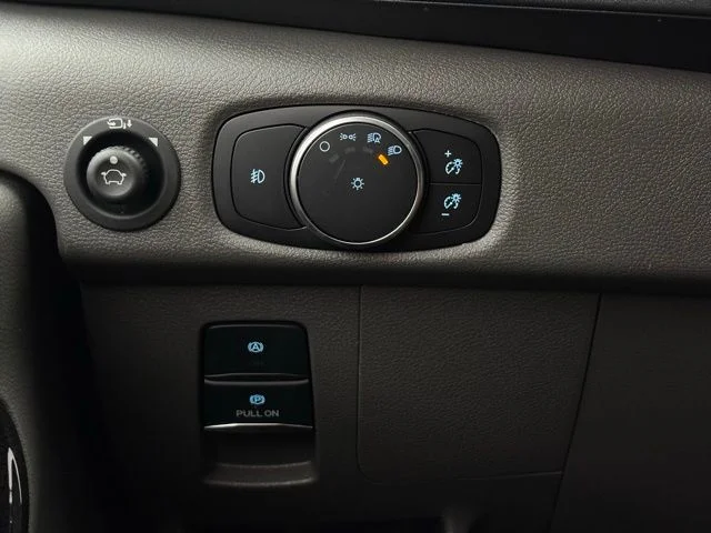 New 2026 Silver Ford Explorer Limited SE image 36
