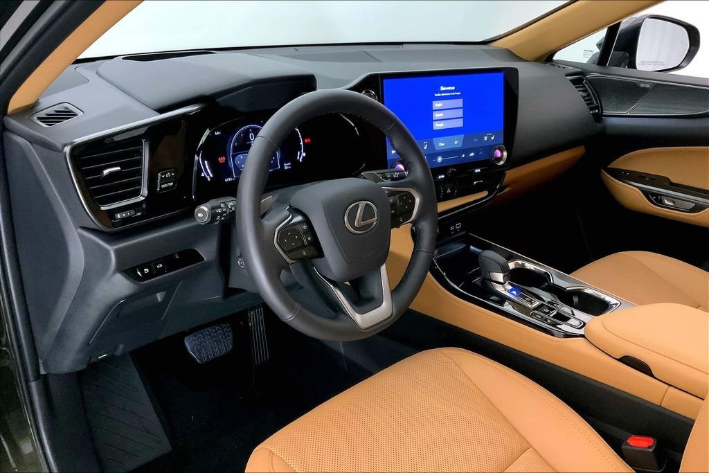 Used 2025 Green Pearl Lexus 350 Luxury image 21
