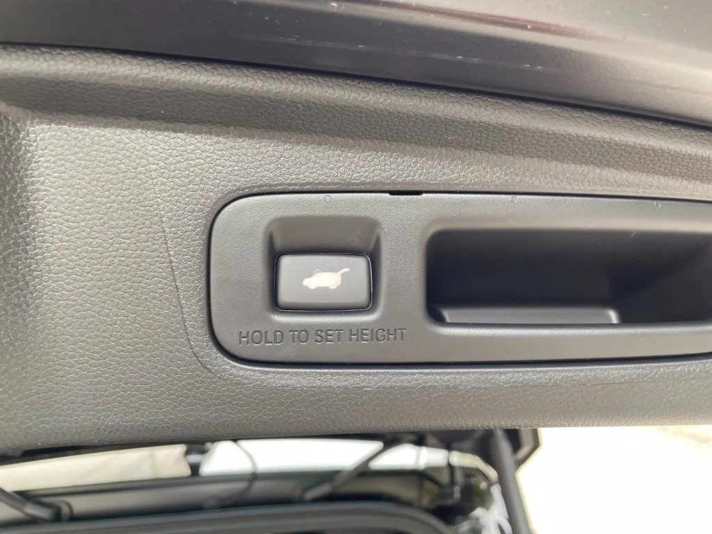 New 2027 Crystal Black Pearl Honda Sport-L Hybrid AWD image 17