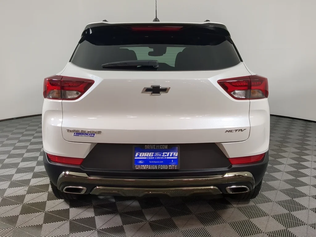 Used 2023 White Chevrolet ACTIV image 7