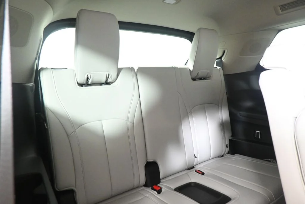 New 2027 Black INFINITI LUXE image 37