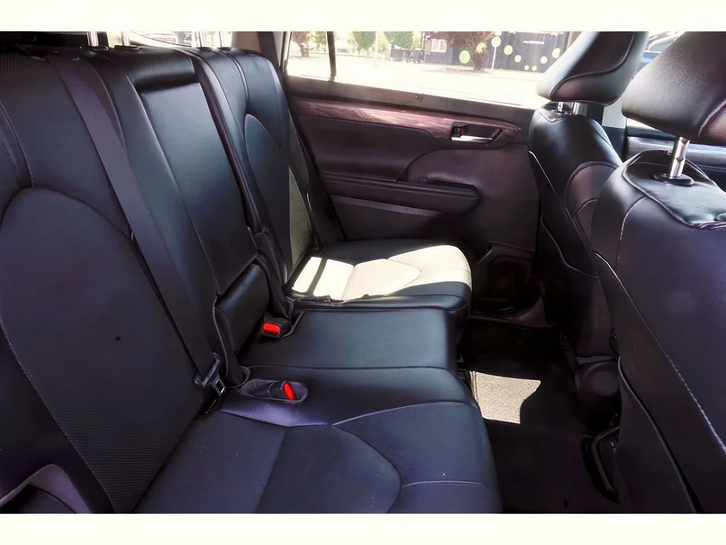 2022 Toyota Highlander Limited - Photo 30
