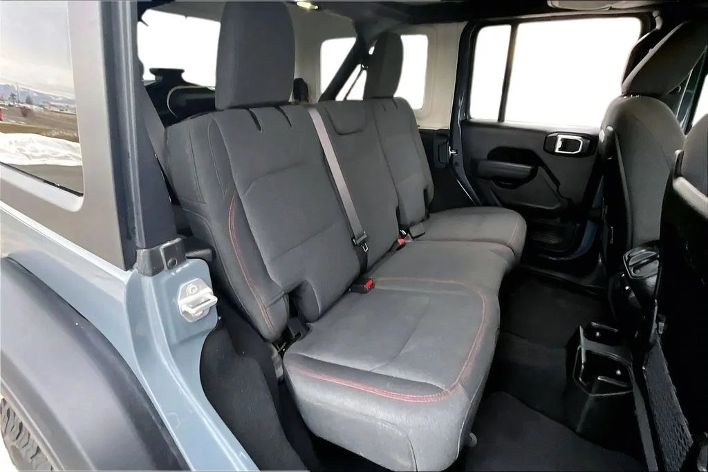 2025 Jeep Wrangler 4-Door Rubicon - Photo 25