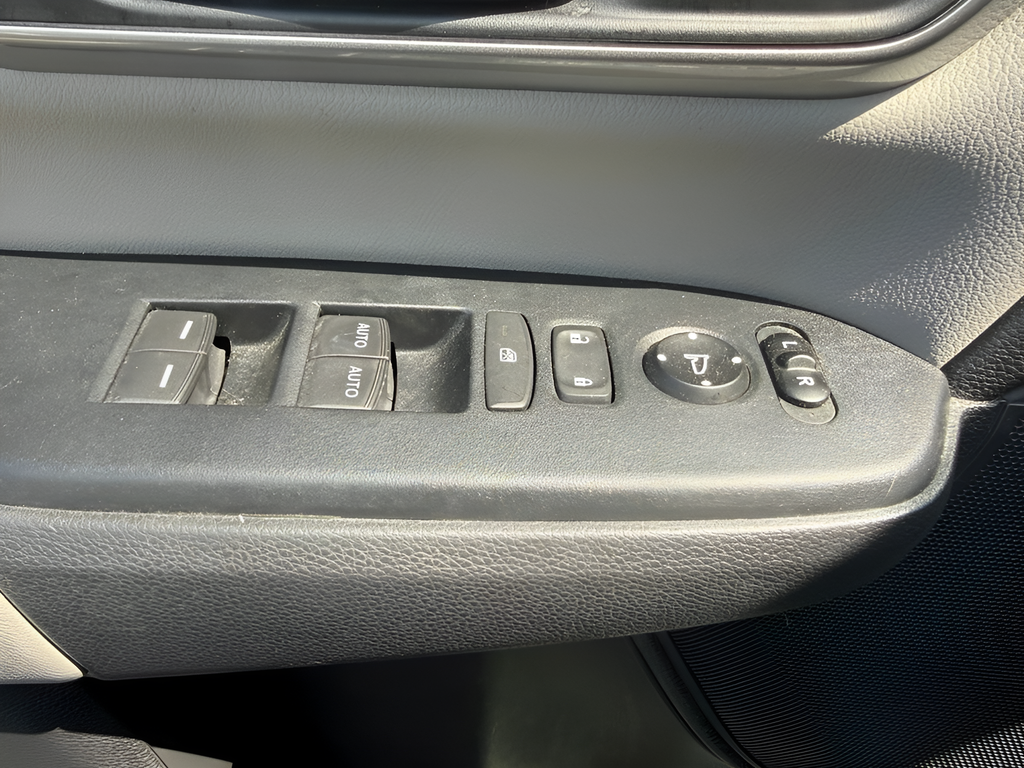 Used 2019 Gray Honda EX-L image 24