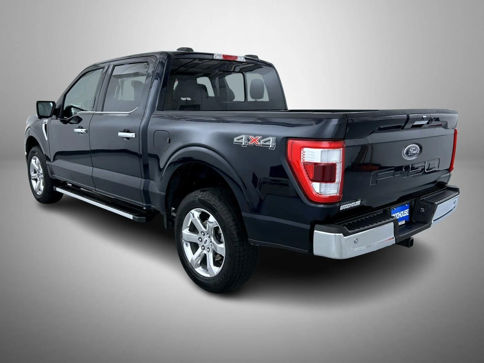 Used 2023 Blue Ford Lariat image 7