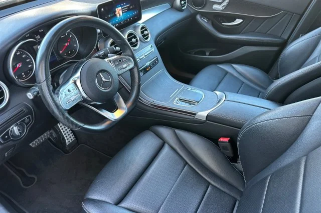 Used 2022 Black Mercedes-Benz GLC 300 image 11