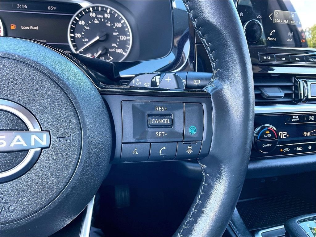 Used 2022 Deep Ocean Blue Pearl Nissan SL image 23
