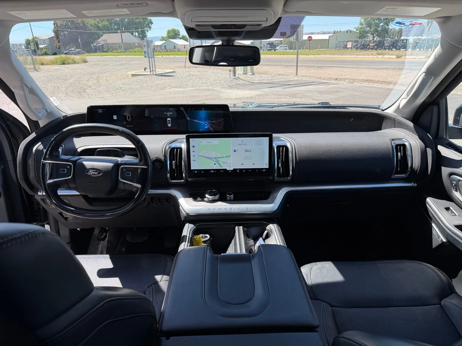 Used 2025 Black Ford Platinum image 12
