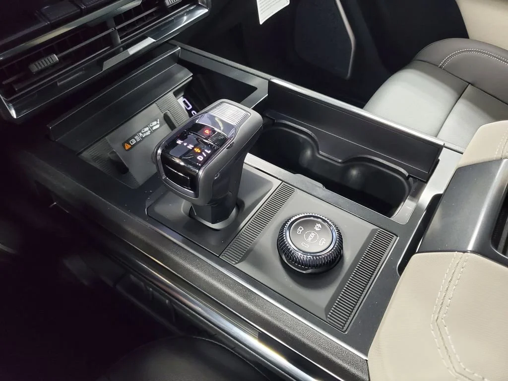 2026 GMC HUMMER EV 2X - Photo 27