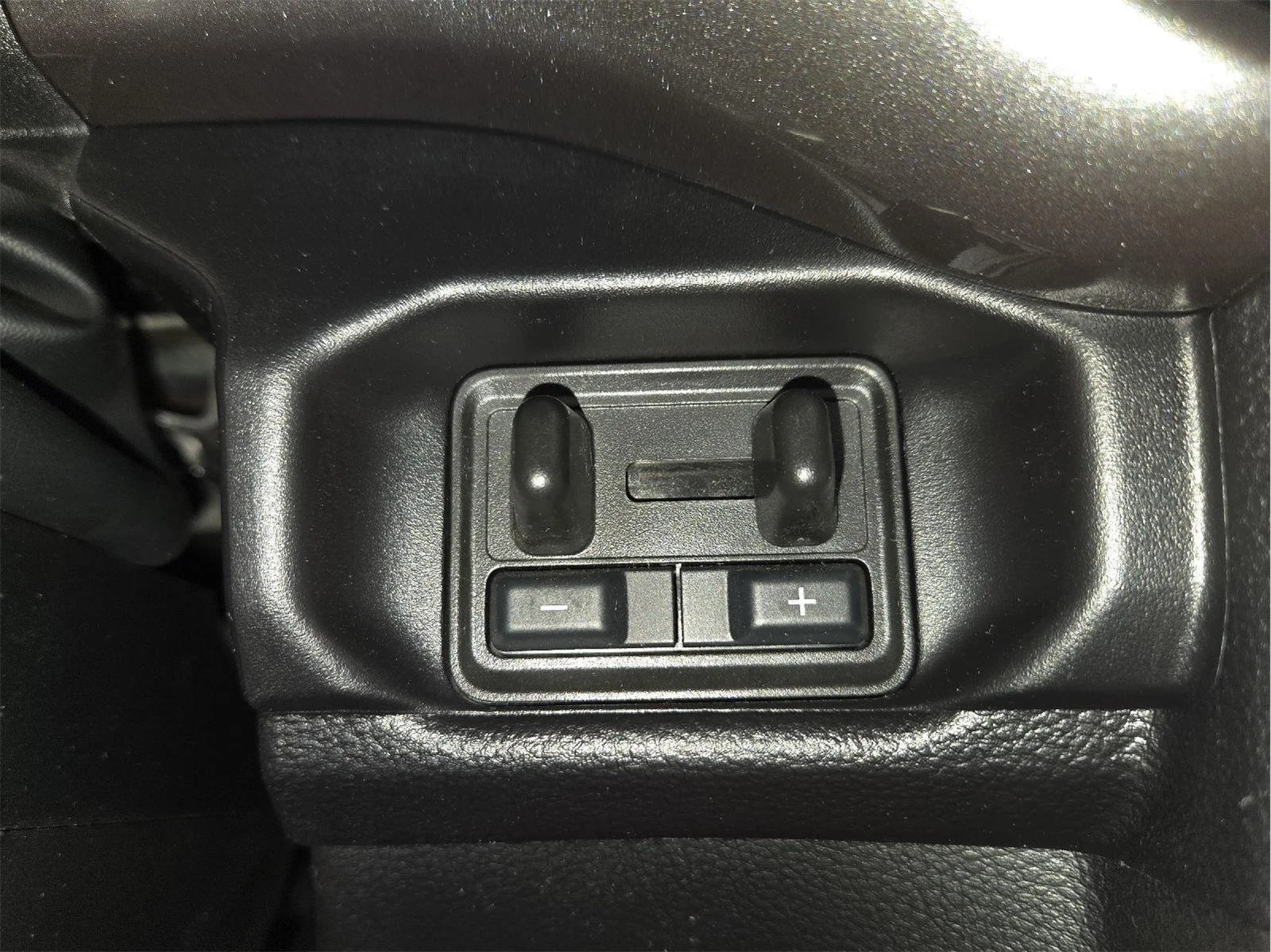Used 2026 Shadow Black Ford XLT image 21