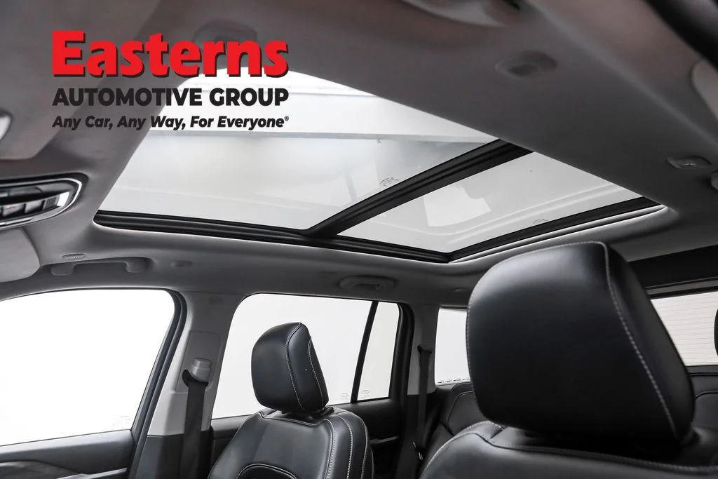 Used 2023 Gray Jeep 4xe image 37