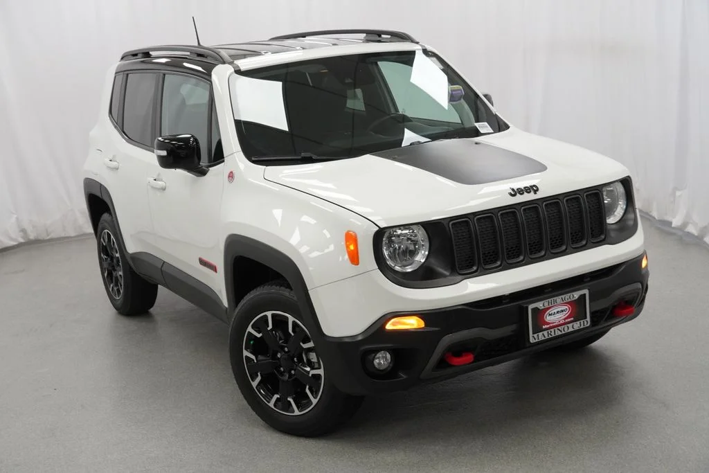 Certified Used 2023 White Jeep Trailhawk image 9