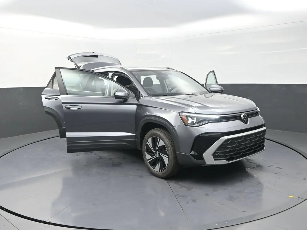 New 2026 Gray Volkswagen 1.5T SE image 30