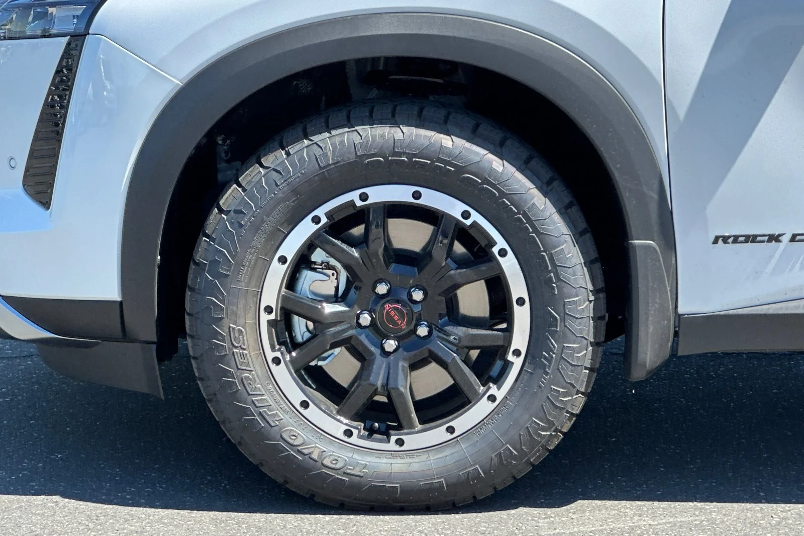 New 2026 Everest White Pearl TriCoat Nissan Rock Creek® image 26