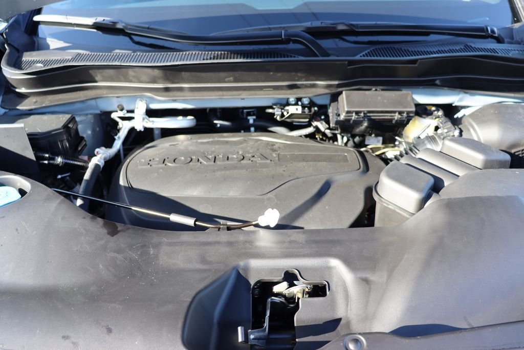New 2026 Sonic Gray Pearl Honda RTL image 32
