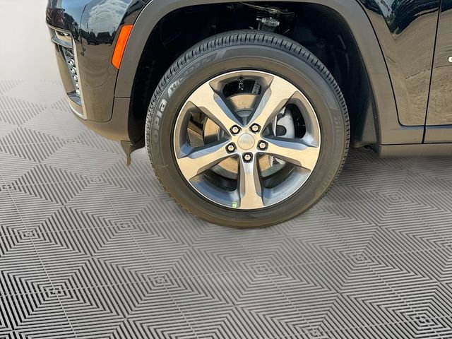 New 2026 Black Jeep Limited image 35