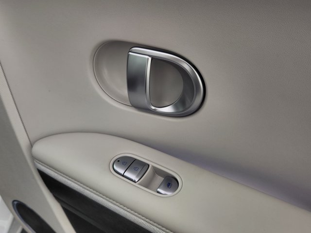 2024 Hyundai IONIQ 5 Limited - Photo 13