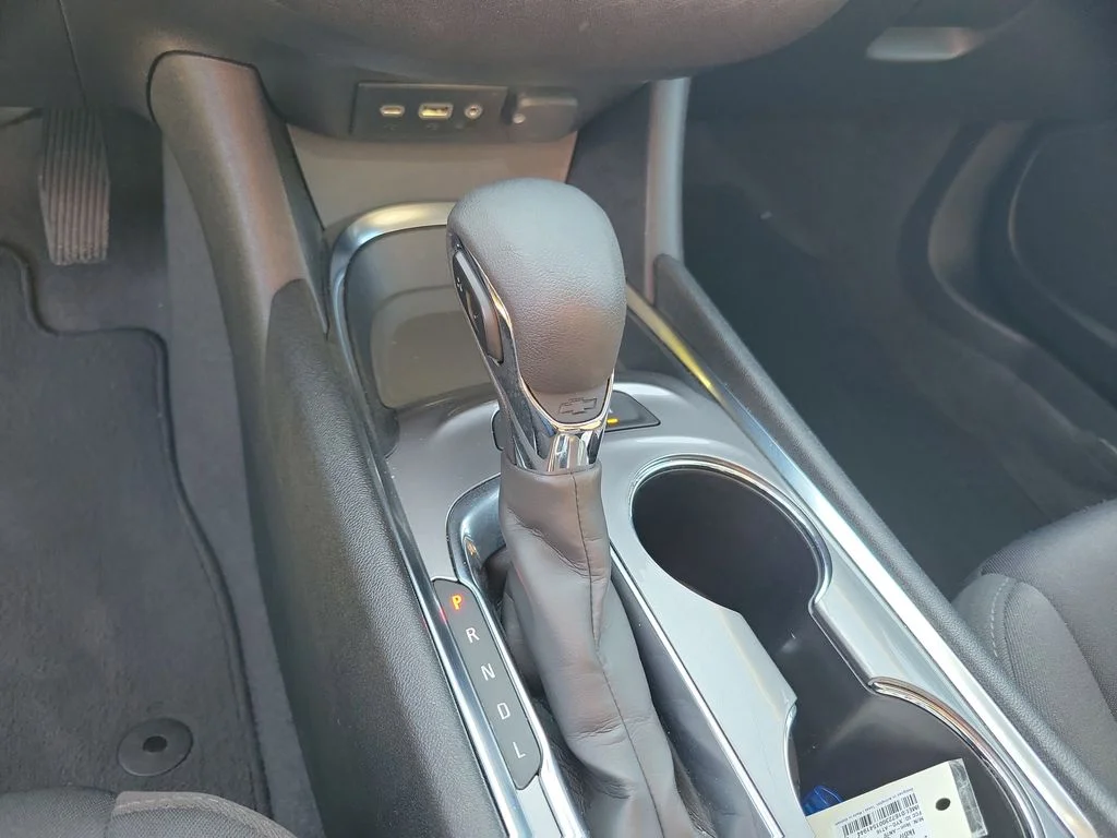 Used 2024 Mineral Gray Metallic Chevrolet LT image 24