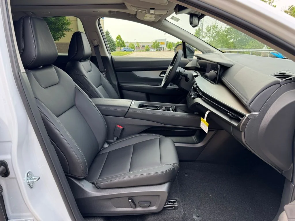 2025 Nissan Murano SL - Photo 12