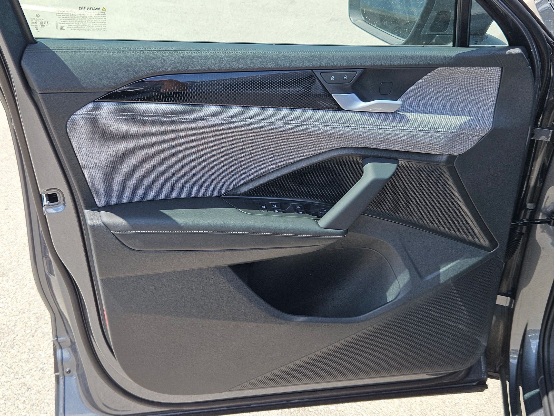New 2026 Platinum Gray Metallic Volkswagen S image 8