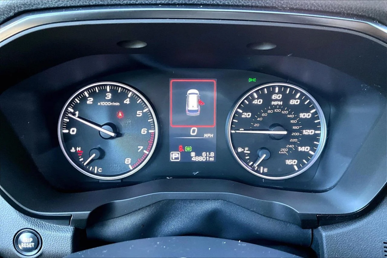 Used 2024 White Subaru Onyx Edition image 9